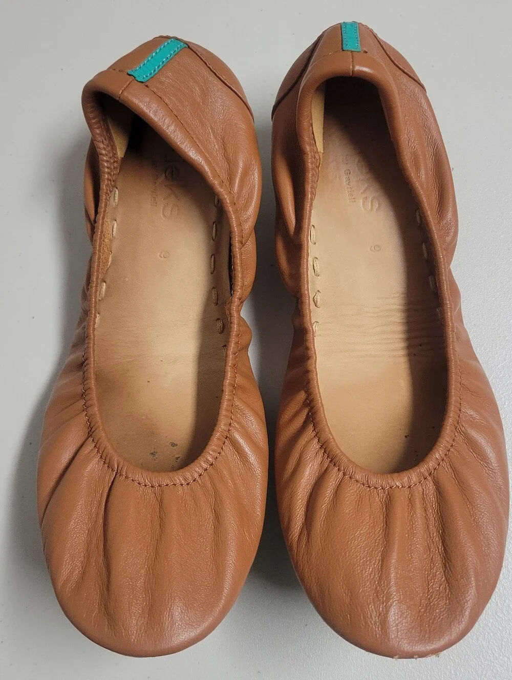 Teiks By Gravielli Foldable Ballet Flats Size 9 In Chesnut Color.